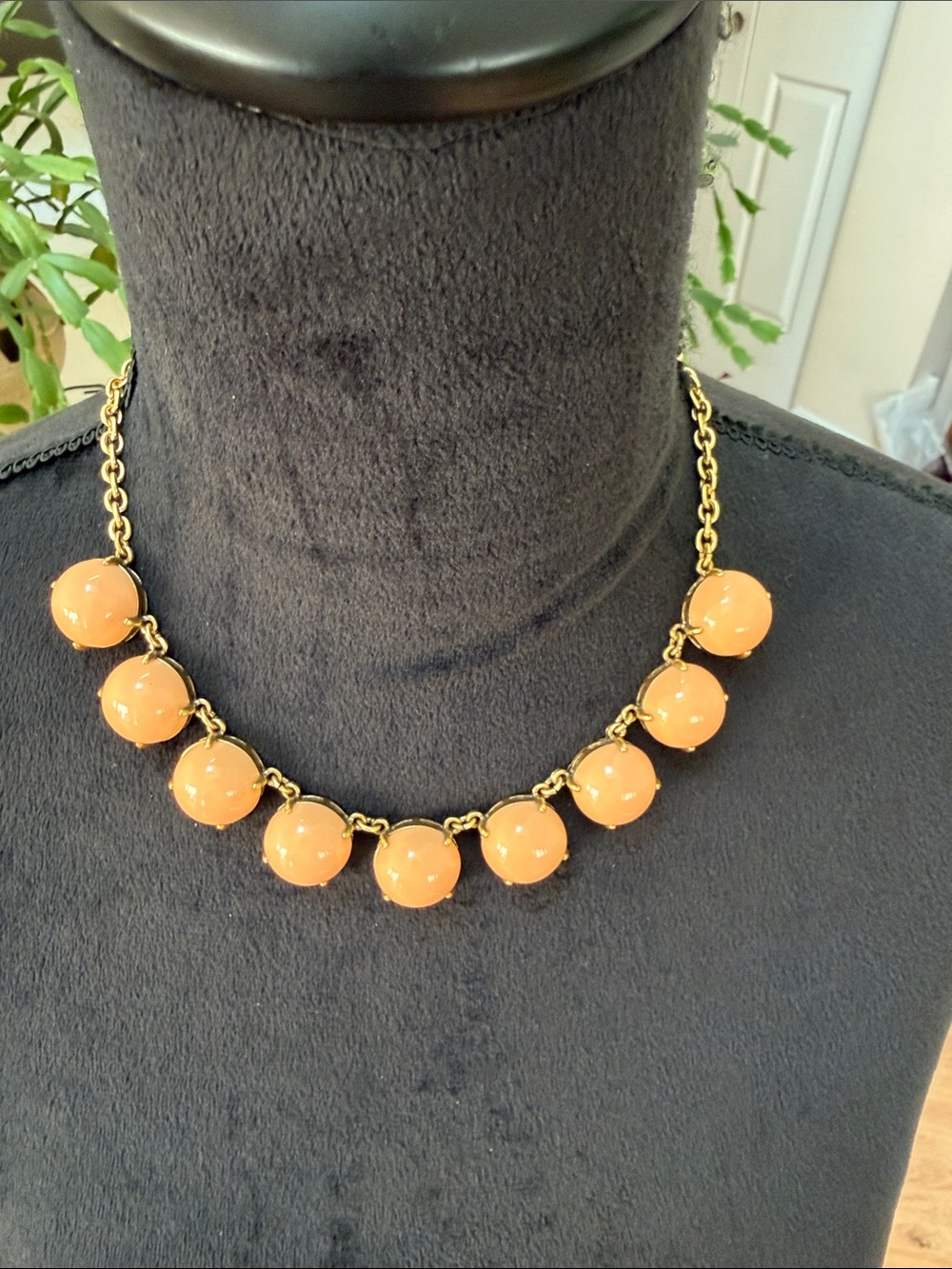 J.Crew Peach Bubble Bead  statement necklace, EUC
